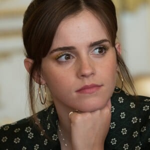 Emma Watson - Première réunion du conseil consultatif pour l'égalité entre les femmes et les hommes au palais de l'Elysée à Paris le 19 février 2019. © Jacques Witt / Pool / Bestimage