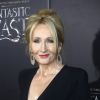 JK Rowling lors de la Première du film "Fantastic Beasts and Where to Find Them" à la salle de spectacles Alice Tully Hall au Lincoln Center à New York City, New York, Etats-Unis, le 10 novembre 2016.