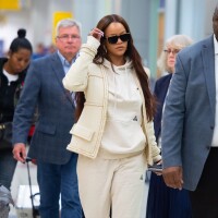 Rihanna se paye Donald Trump : son message puissant après les tueries