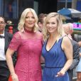 Tori Spelling et Jennie Garth sont allées faire la promotion de la nouvelle saison de la série Beverly Hills 90210 à l'émission Strahan &amp; Sara à New York, le 6 août 2019.
