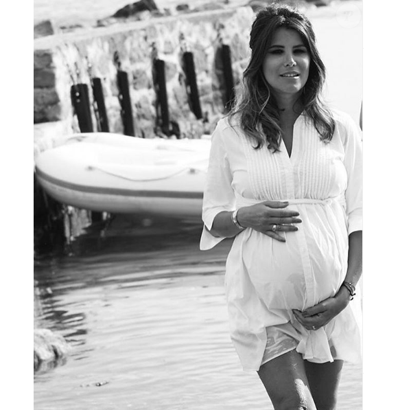 Karine Ferri sur Instagram, été 2019.