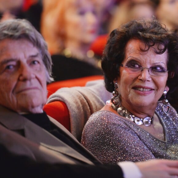 Jean-Pierre Mocky et Claudia Cardinale - La 20e cérémonie des Prix Lumières à l'espace Pierre Cardin à Paris, le 2 février 2015.