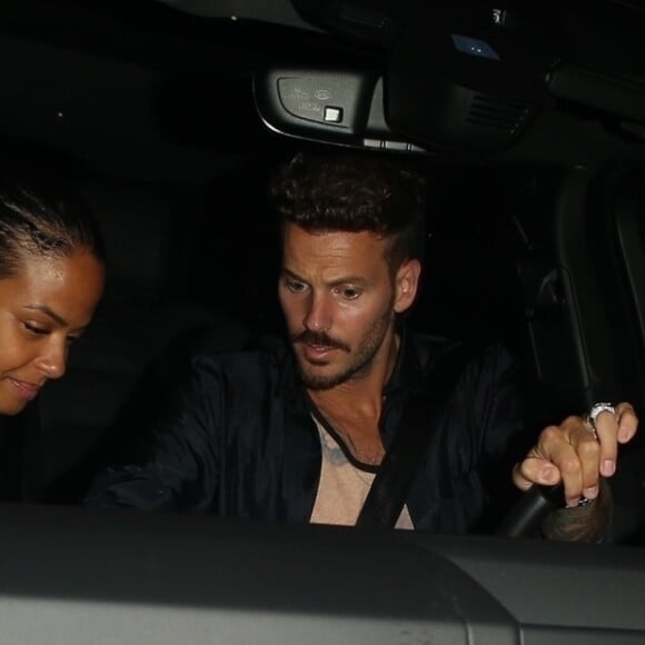 Christina Milian enceinte est allée diner avec sa fille et son compagnon Matt Pokora au restaurant Madeo dans le quartier de Beverly Hills à Los Angeles. La petite famille est très joyeuse et plaisante avec des fans sur le ventre arrondi de Christina! Le 8 août 2019