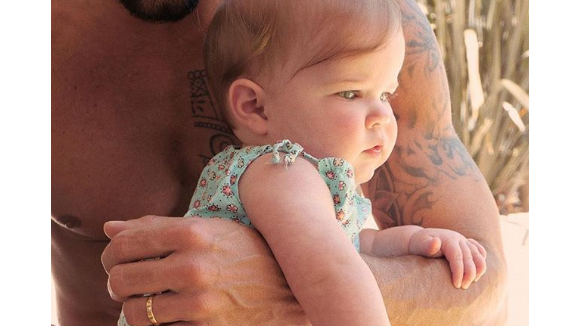 Ricky Martin partage une première photo de sa fille, trop craquante
