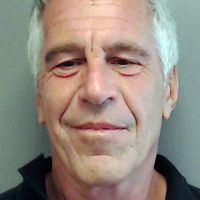 Jeffrey Epstein : Retrouvé pendu dans sa cellule de prison à New York