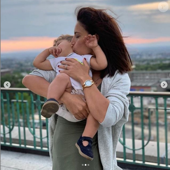 Zaho pose avec son fils à Montréal, le 10 août 2019, sur Instagram