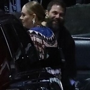 Adele et son mari Simon Konecki arrivent au Staples Center de Los Angeles pour assister au concert de Elton John à Los Angeles le 25 janvier 2019.