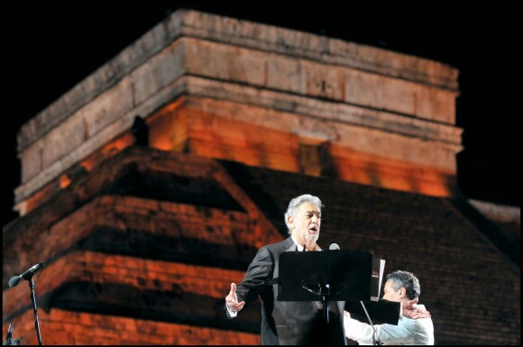 Placido Domingo lors d'un concert au Mexique en 2008.