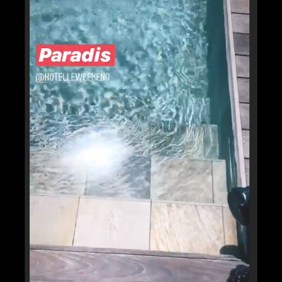 Alizée enceinte : Elle dévoile son baby bump en bikini avec son mari Grégoire Lyonnet.