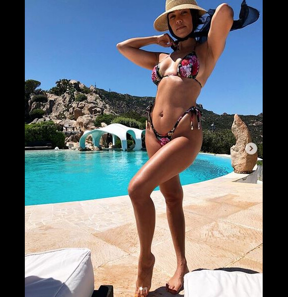 Kourtney Kardashian en Sardaigne. Août 2019.