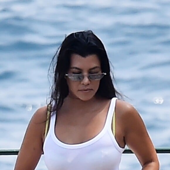 Exclusif - Kourtney Kardashian en vacances à Portofino en Italie, le 8 août 2019.