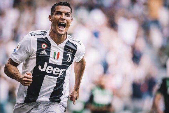 Cristiano Ronaldo s'offre son premier but avec son nouveau club lors du match de championnat de Serie A "Juventus - Sassuolo (2-1)" au stade Allianz de Turin, le 17 septembre 2018.