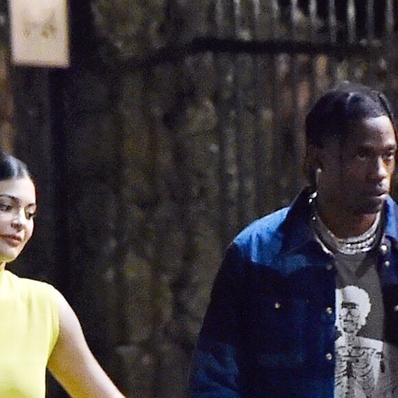 Kylie Jenner et son compagnon Travis Scott passent une soirée en amoureux à Portofino le 12 août 2019.