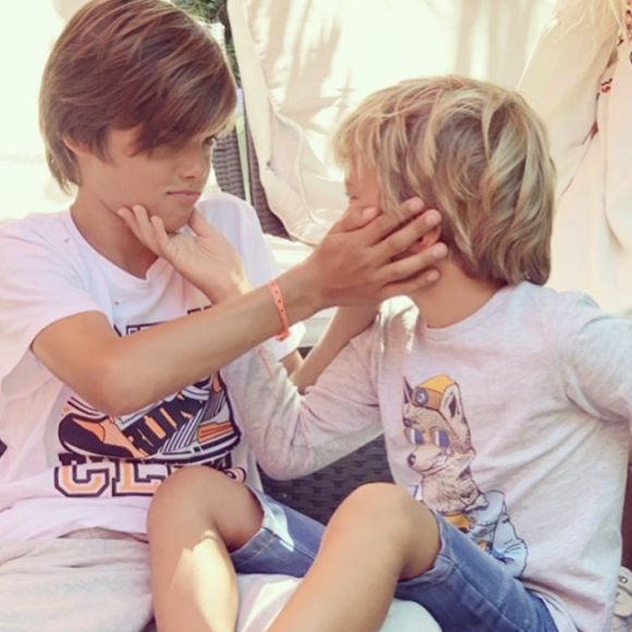 Elodie Gossuin et ses quatre enfants - Instagram, samedi 24 août 2019