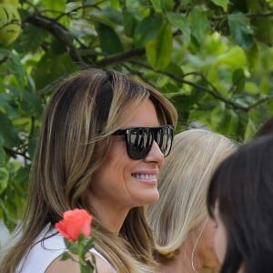 Melania Trump - Brigitte Macron et les conjoints visitent la ville de Espelette en marge du sommet du G7 à Biarritz le 25 août 2019. © Thibaud Moritz / Pool / Bestimage