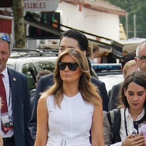 Jenny Morrison, la femme du premier ministre de l'Australie, Cecilia Morel, femme du président du Chili, Melania Trump, Brigitte Macron - Brigitte Macron et les conjoints visitent la ville de Espelette en marge du sommet du G7 à Biarritz le 25 août 2019. © Thibaud Moritz / Pool / Bestimage