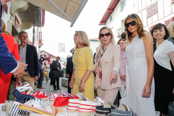 Cecilia Morel, femme du président du Chili, Melania Trump - Brigitte Macron et les conjoints visitent la ville de Espelette en marge du sommet du G7 à Biarritz le 25 août 2019. © Thibaud Moritz / Pool / Bestimage