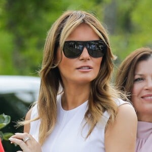 Melania Trump - Brigitte Macron et les conjoints visitent la ville de Espelette en marge du sommet du G7 à Biarritz le 25 août 2019. © Thibaud Moritz / Pool / Bestimage
