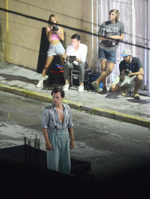 Exclusif - Harry Styles lors du tournage d'une vidéo à Cancun le 4 août 2019.