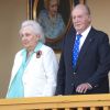 L'infante Pilar de Bourbon et le roi Juan Carlos Ier d'Espagn lors d'un hommage taurin rendu à leur mère Maria de las Mercedes de Bourbon, aux Arènes d'Aranjuez à Madrid en Espagne le 2 juin 2019.