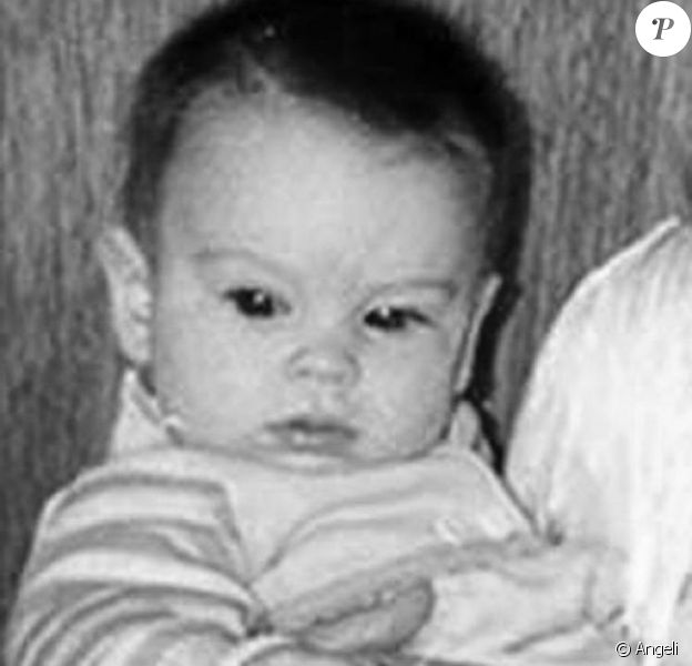 Qui Est Donc Ce Bebe Devenue Une Jolie Jeune Femme Un Peu Disjonctee Purepeople Qui Est Donc Ce Bebe Devenue Une Jolie Jeune Femme Un Peu Disjonctee Purepeople