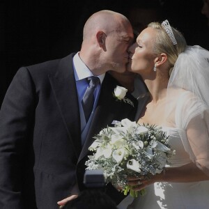 Zara Phillips et Mike Tindall lors de leur mariage à Edimbourg en juillet 2011