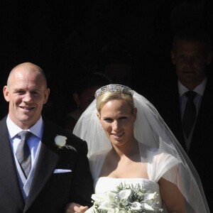 Zara Phillips et Mike Tindall lors de leur mariage à Edimbourg en juillet 2011