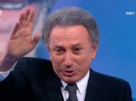 Michel Drucker révèle le dernier texto de Johnny qui l'a fait fondre en larmes