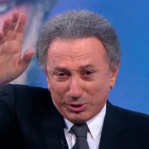 Michel Drucker ému aux larmes à la fin de l'émission hommage à Johnny Hallyday diffusée mercredi 6 décembre 2017 sur France 2.