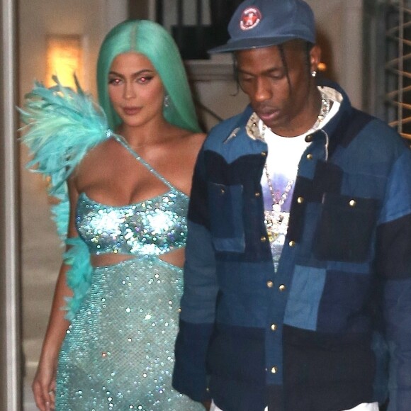 Kylie Jenner et son compagnon Travis Scott à la sortie du Mark Hotel pour se rendre à l'after party de la 71ème édition du MET Gala (Met Ball, Costume Institute Benefit) à New York, le 6 mai 2019.