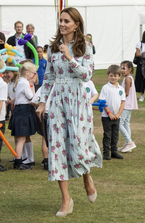 Kate Middleton, duchesse de Cambridge, inaugure le jardin d'enfants lors du festival "Back to Nature" à Wisley, le 10 septembre 2019.