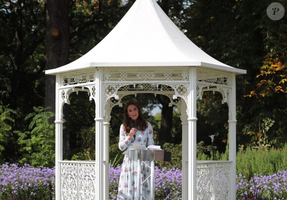 Kate Middleton, duchesse de Cambridge, inaugure le jardin d'enfants lors du festival "Back to Nature" à Wisley, le 10 septembre 2019.