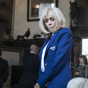 Brigitte Macron - Le président Emmanuel Macron visite le château de By à Thomery, l'un des 18 sites retenus pour la deuxième édition du Loto du patrimoine le 20 septembre 2019. © Kamil Zihnioglu / Pool / Bestimage