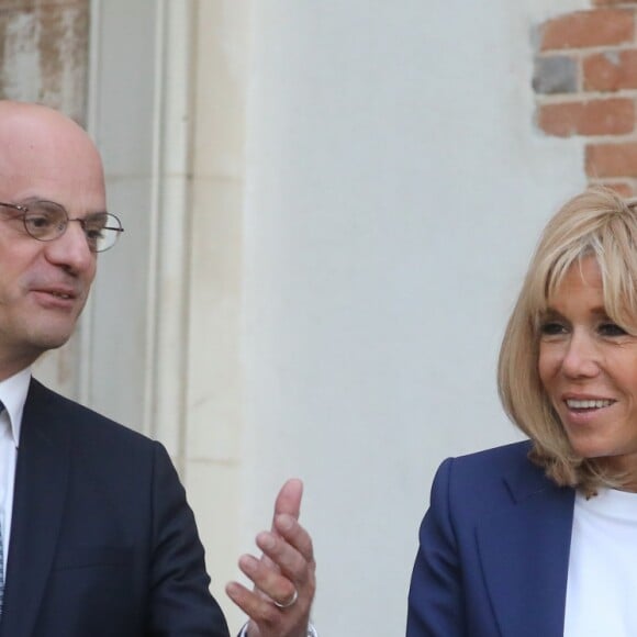 Jean-Michel Blanquer (Ministre de l'Education Nationale), la Première Dame Brigitte Macron - Le Président de la République E. Macron et sa femme la Première Dame B. Macron étaient au château de By, à Thomery (Seine-et-Marne), l'un des 18 sites retenus pour la deuxième édition du Loto du patrimoine. © Dominique Jacovides/Bestimage