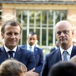 Le Président de la République Emmanuel Macron, Jean-Michel Blanquer (Ministre de l'Education Nationale) - Le Président de la République E. Macron et sa femme la Première Dame B. Macron étaient au château de By, à Thomery (Seine-et-Marne), l'un des 18 sites retenus pour la deuxième édition du Loto du patrimoine, le 20 Septembre 2019. © Dominique Jacovides/Bestimage