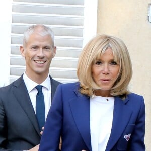 Franck Riester (Ministre de la Culture), la Première Dame Brigitte Macron - Le Président de la République E. Macron et sa femme la Première Dame B. Macron étaient au château de By, à Thomery (Seine-et-Marne), l'un des 18 sites retenus pour la deuxième édition du Loto du patrimoine, le 20 Septembre 2019. © Dominique Jacovides/Bestimage