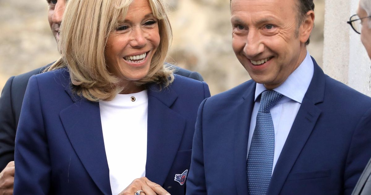 La Première Dame Brigitte Macron, Stéphane Bern - Le Président De La ...