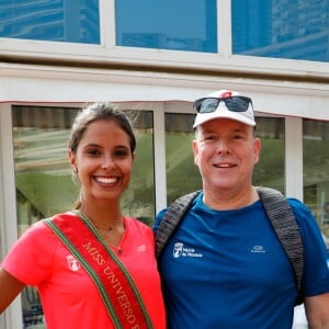 Exclusif - Le prince Albert II de Monaco a participé le 21 septembre 2019 à la première édition en principauté du World CleanUp Day, une opération de ramassage de déchets. © Claudia Albuquerque / Bestimage