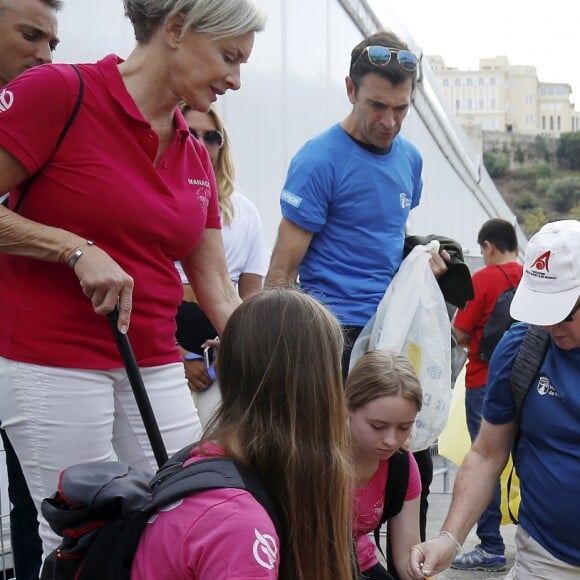 Exclusif - Le prince Albert II de Monaco a participé le 21 septembre 2019 à la première édition en principauté du World CleanUp Day, une opération de ramassage de déchets. © Jean-François Ottonello / Nice-Matin / Bestimage