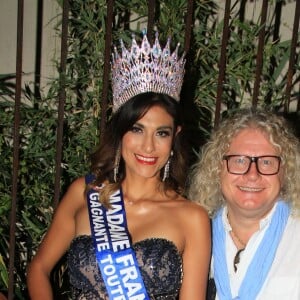 Abigail Lopez Cruz (madame France 2019) et Pierre-Jean Chalençon (président du jury) lors de la soirée élection Miss Paris et Miss Ile de de France Comité Miss Nationale au théâtre Elizabeth Czerczuk à Paris, France, le 22 septembre 2019. © Philippe Baldini/Bestimage