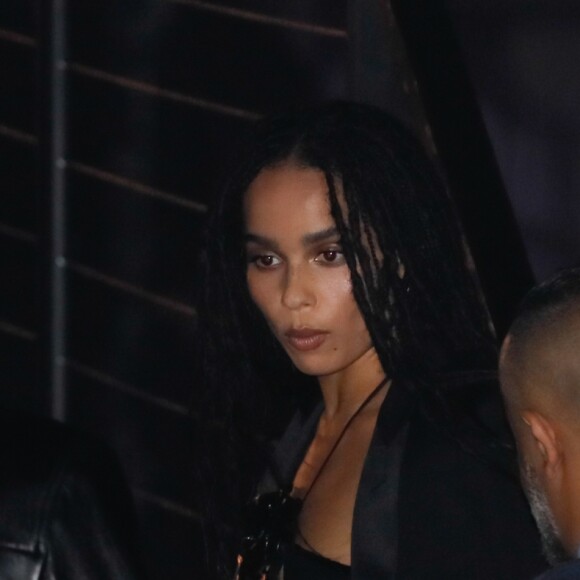 Zoë Kravitz arrive à la fontaine du Trocadéro pour assister au défilé Saint Laurent, collection printemps-été 2020. Paris, le 24 septembre 2019. © Christophe Clovis-Veeren Ramsamy / Bestimage
