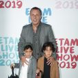 Jean Roch et ses enfants Santo et Cielo assistent à l'Etam Live Show 2019 au Stade Roland Garros à Paris le 24 septembre 2019. © Rachid Bellak / Bestimage