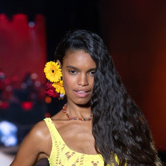 Anaïs Monory (femme de J. Roch) - Etam Live Show 2019 au Stade Roland Garros à Paris le 24 septembre 2019. © Rachid Bellak / Bestimage