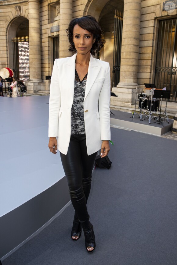 Sonia Rolland assiste au défilé L'Oréal Paris 2019 à la Monnaie de Paris le 28 septembre 2019, pendant la fashion week. © Olivier Borde / Bestimage