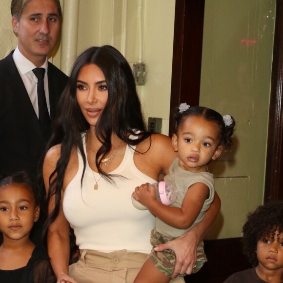Kim Kardashian est allée assister avec ses enfants Saint, North  et Chicago à la messe dominicale de son mari Kanye West à New York, le 29 septembre 2019