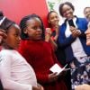 Meghan Markle, duchesse de Sussex, visite une école de Johannesburg où les élèves sont sensibilisés contre la violence faite aux jeunes filles par une association locale, le 30 septembre 2019.