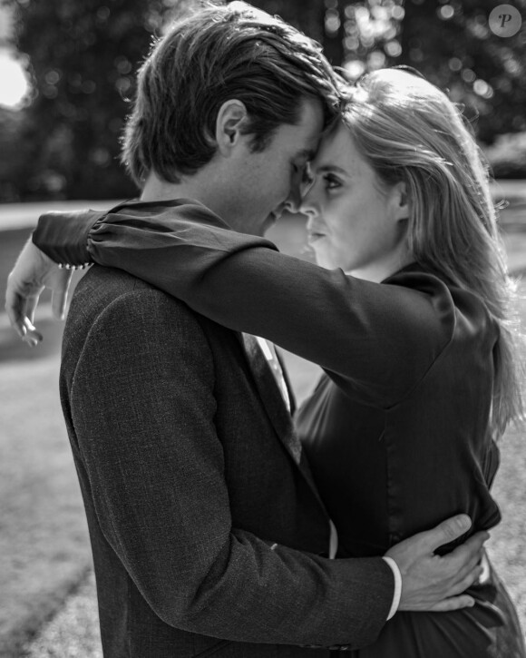 Les fiançailles de la princesse Beatrice et Edoardo Mapelli Mozzi annoncées par le palais de Buckingham le 26 septembre 2019. 