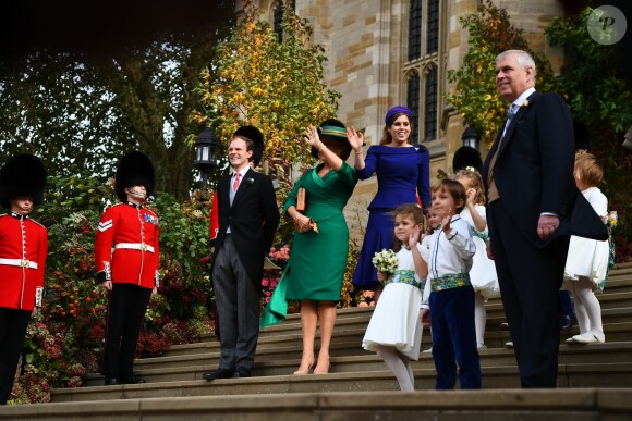 Thomas Brooksbank, Sarah Ferguson, la princesse Beatrice d'York - Sorties après la cérémonie de mariage de la princesse Eugenie d'York et Jack Brooksbank en la chapelle Saint-George au château de Windsor le 12 octobre 2018.