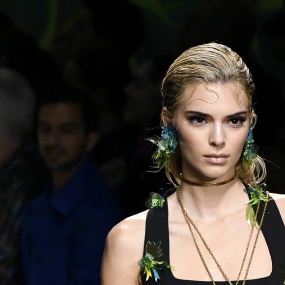 Kendall Jenner au défilé Versace Collection Prêt-à-Porter Printemps/Eté 2020 lors de la Fashion Week de Milan, le 20 septembre 2019.