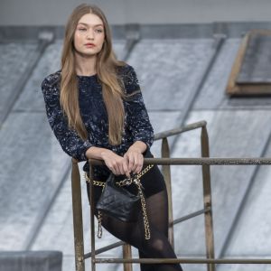 Gigi Hadid participe au défilé de mode Chanel, collection PAP printemps-été 2020 au Grand Palais à Paris. Le 1er octobre 2019.